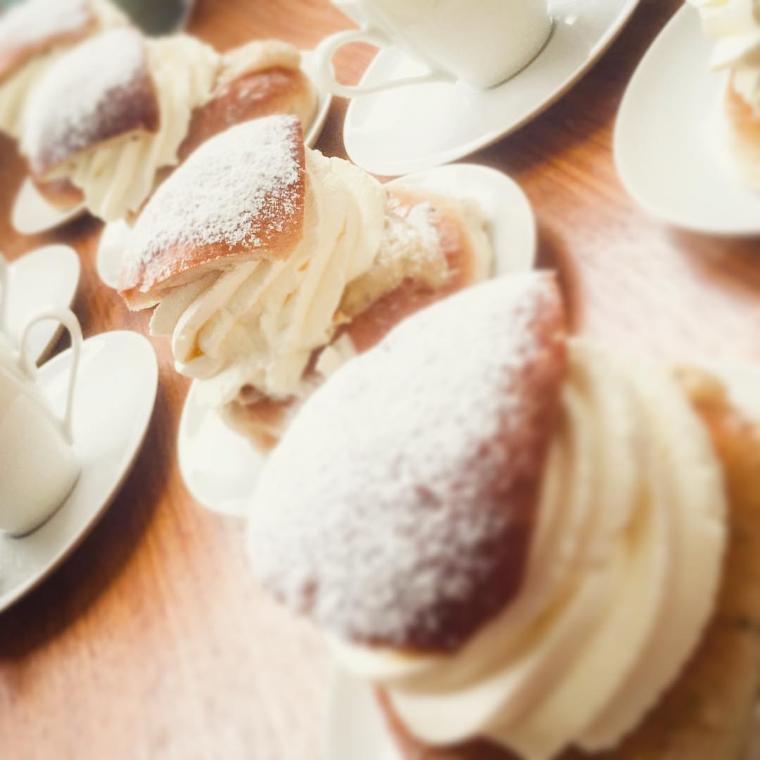 Semlor på rad.