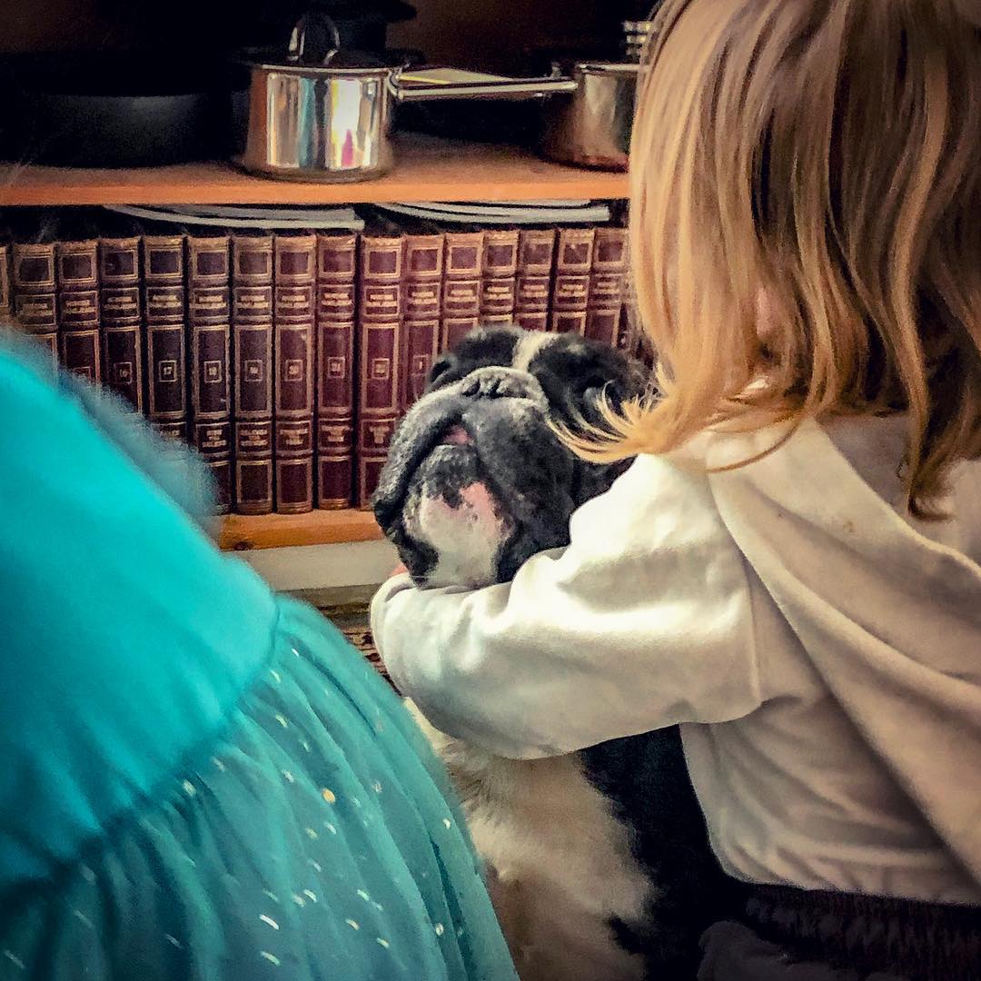 Valter gosar med Lill-mattarna.